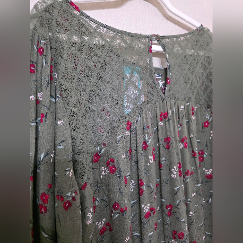 Mason & Belle Floral Embroidered Green Blouse - Picture 7 of 9